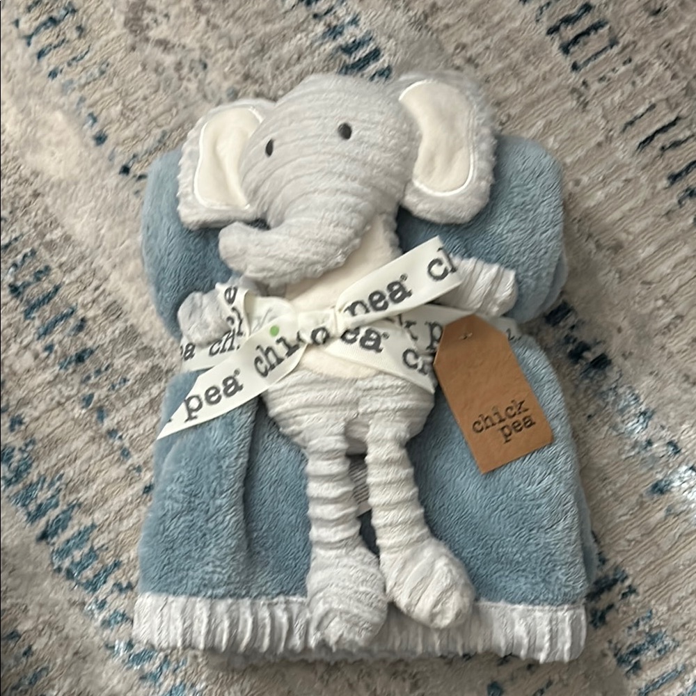 Chick Pea Soft Blue Blanket with White Elephant